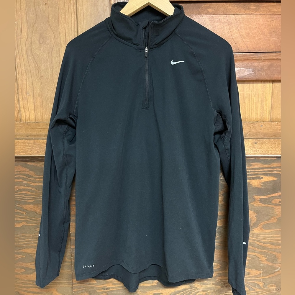 Nike Drifit Long sleeves pull over Shirt